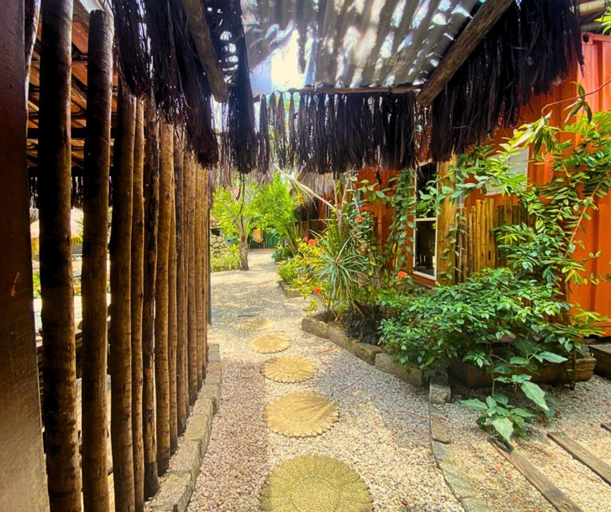 Pousada Papaya Container Ubatuba Exterior foto